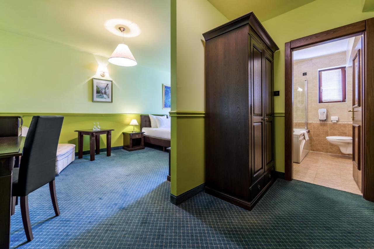 Hotel Bitoraj ฟูชิเน ภายนอก รูปภาพ