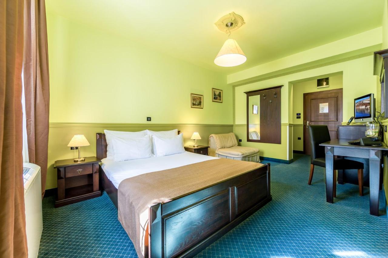 Hotel Bitoraj ฟูชิเน ภายนอก รูปภาพ